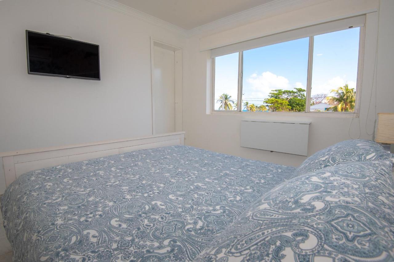 By The Sea Guest House San Andres  Bagian luar foto