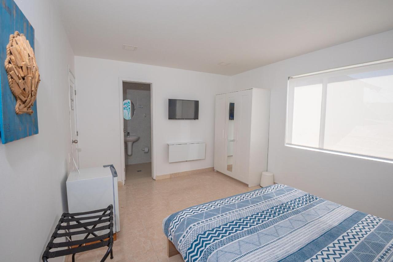 By The Sea Guest House San Andres  Bagian luar foto