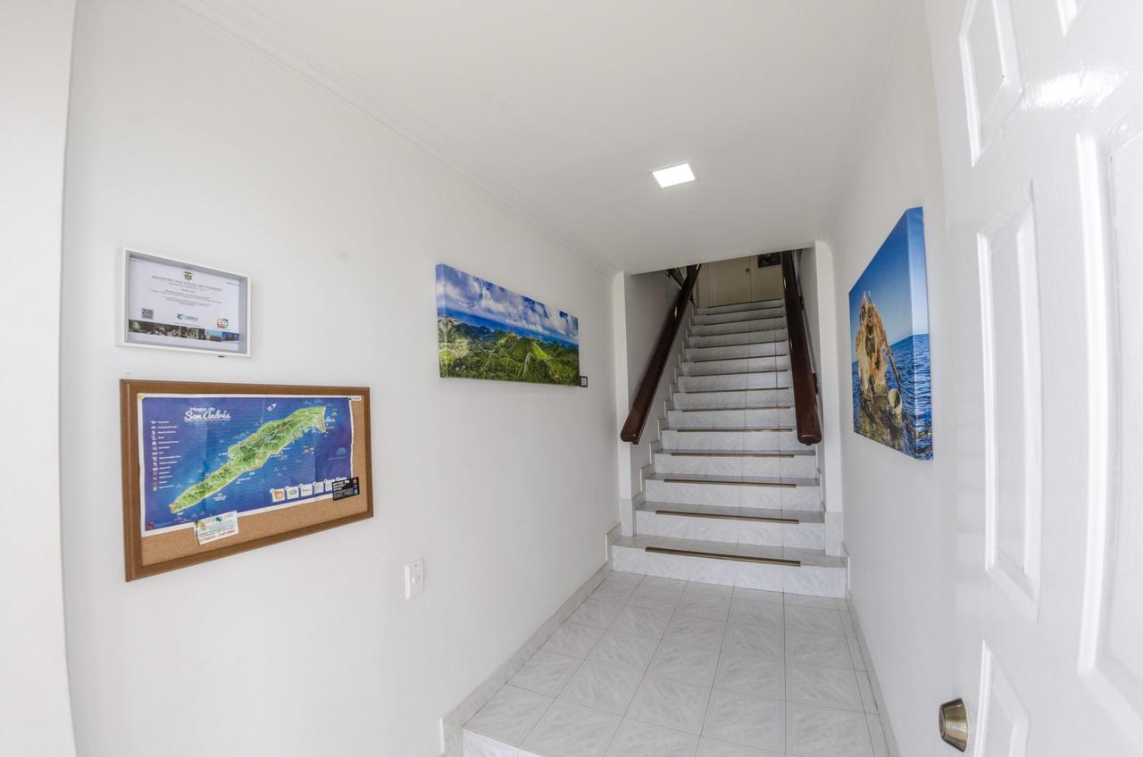 By The Sea Guest House San Andres  Bagian luar foto